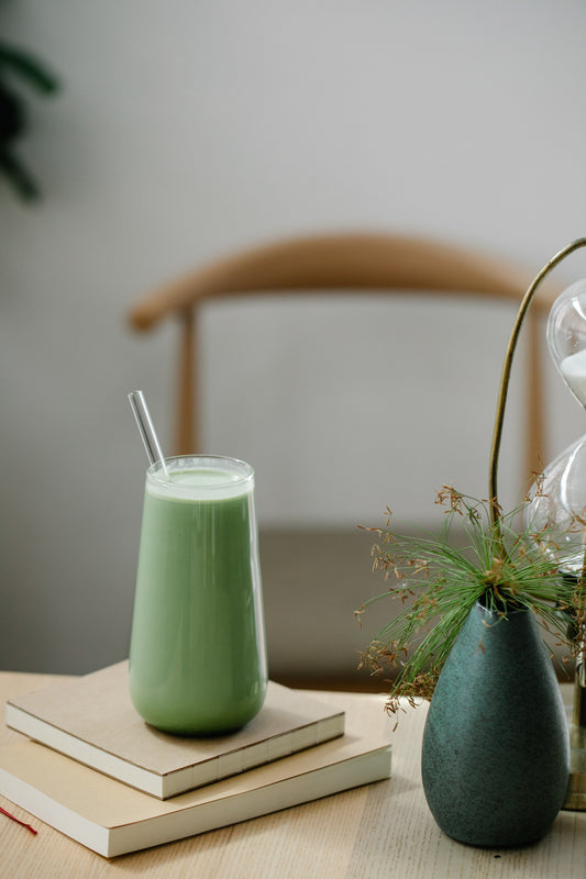 Coconut-Matcha Breakfast Smoothie