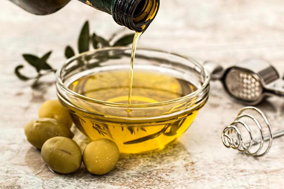 7 Creative Ways to Use Herbal-Infused Olive Oil – Try The World