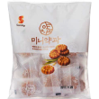Preview of international snacks in the snack subscription box - Honey Cookies